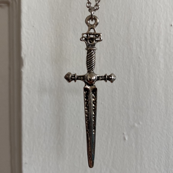 sword necklace! - Picture 2 of 5